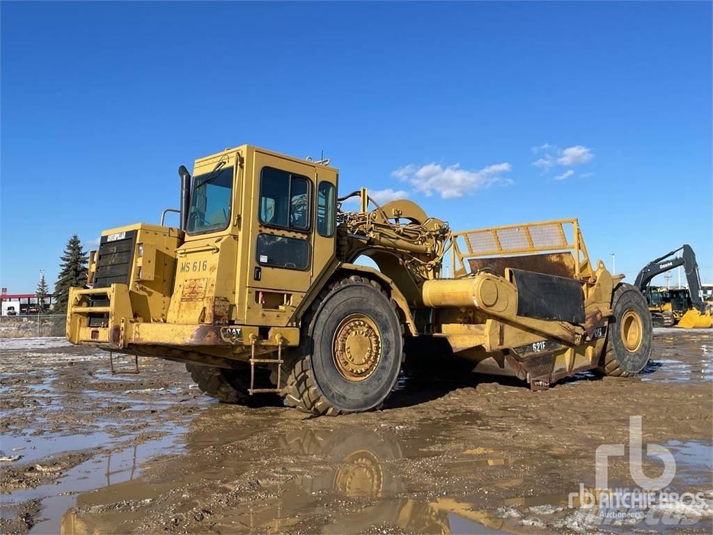 CAT 621F Elevatoare