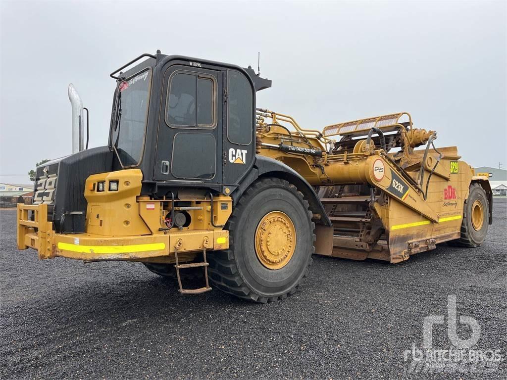 CAT 623K Elevatoare