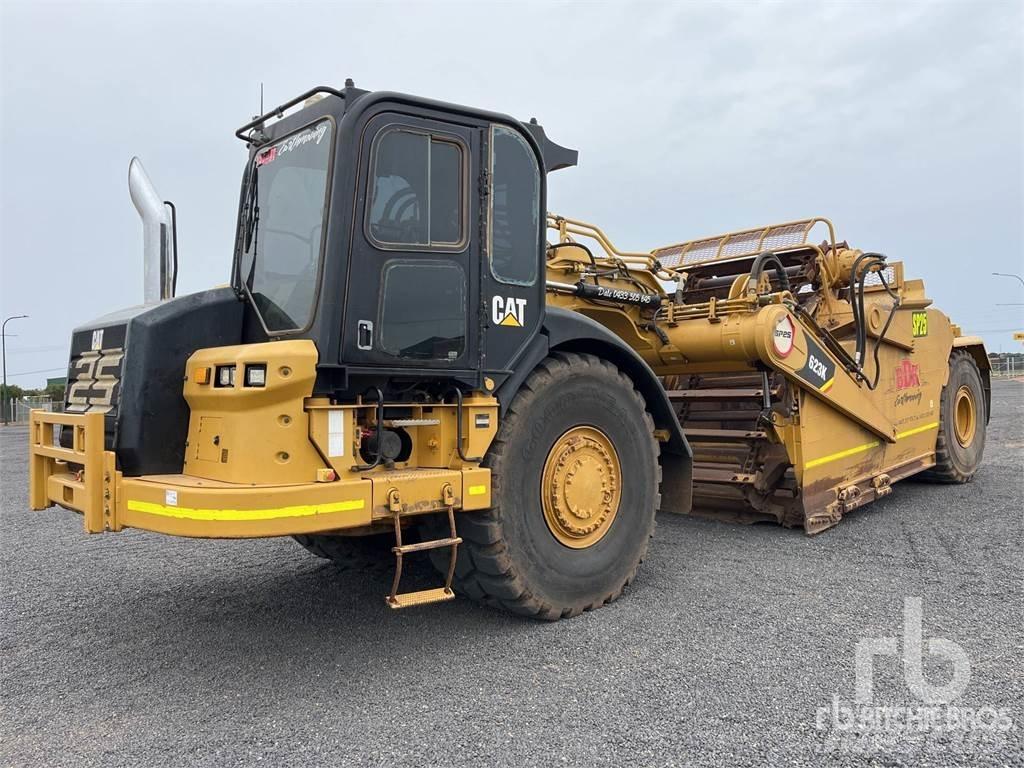 CAT 623K Elevatoare