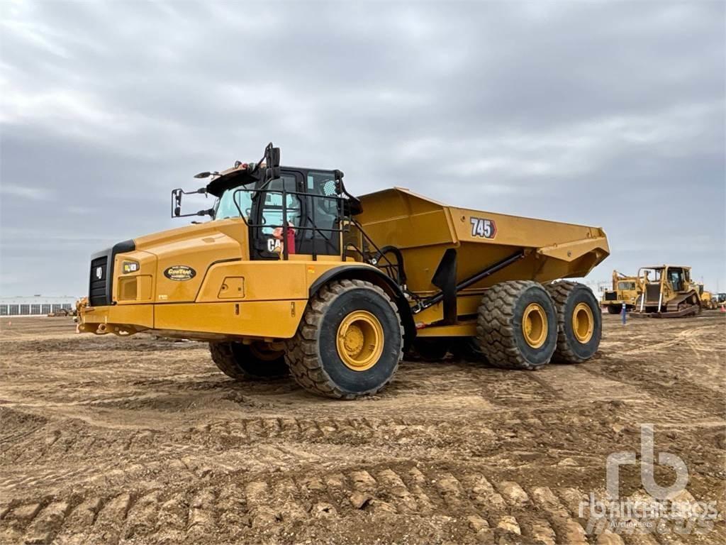 CAT 745 Transportoare articulate