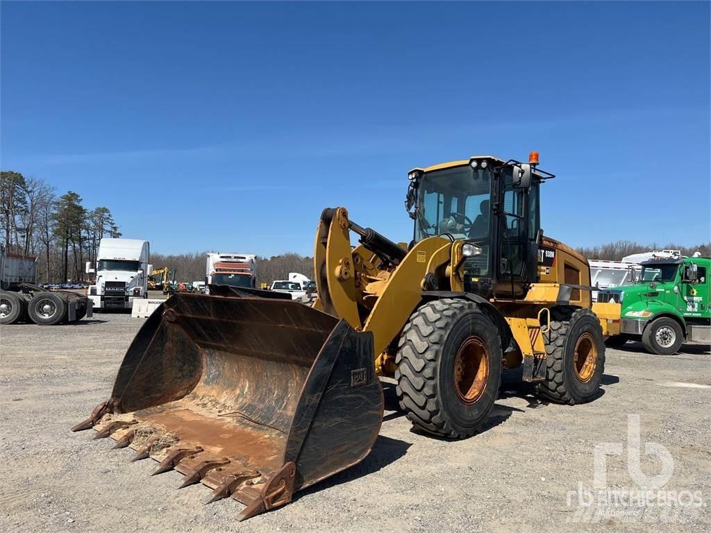CAT 938M Incarcator pe pneuri