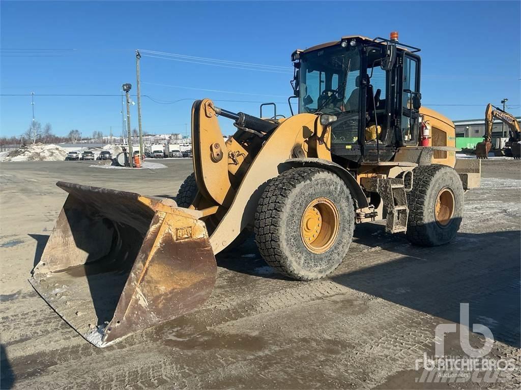 CAT 938M Incarcator pe pneuri