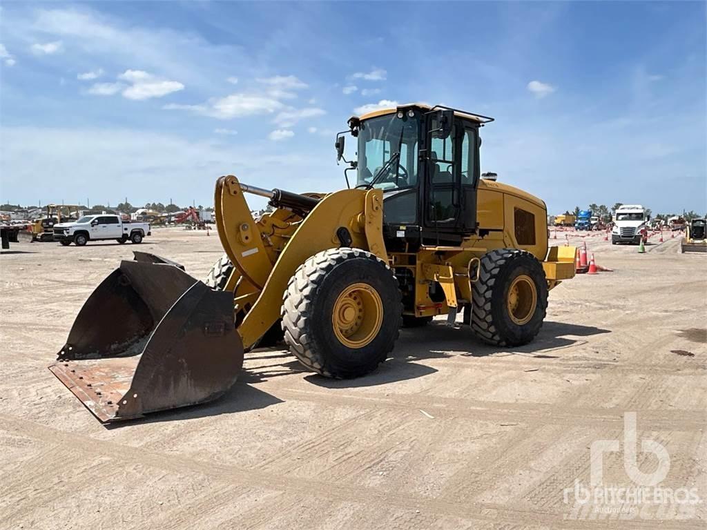 CAT 938M Incarcator pe pneuri
