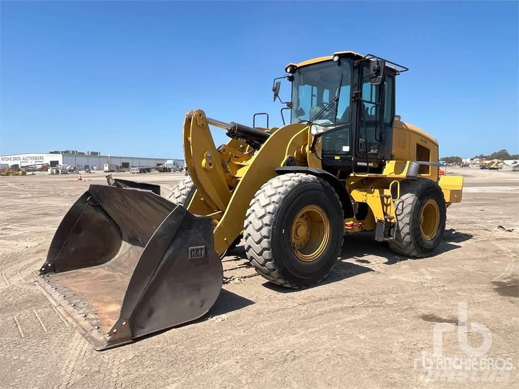 CAT 938M Incarcator pe pneuri