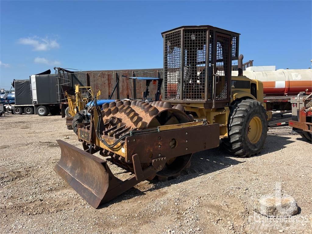 CAT CP563D Compactoare deseuri