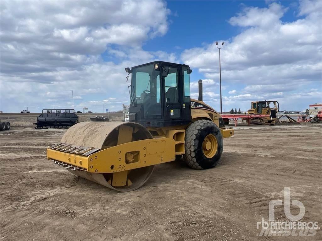 CAT CS563E Compactoare sol
