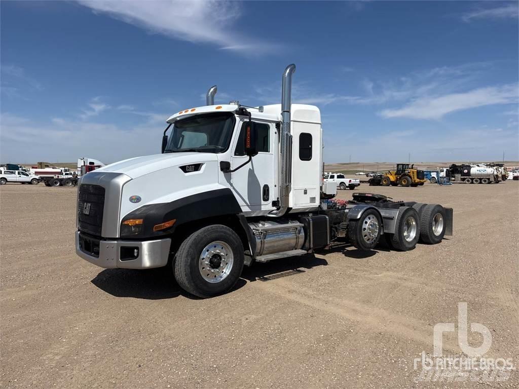 CAT CT660 Autotractoare