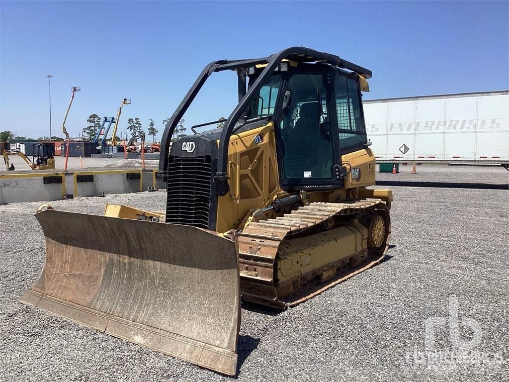 CAT D3 Buldozere pe senile