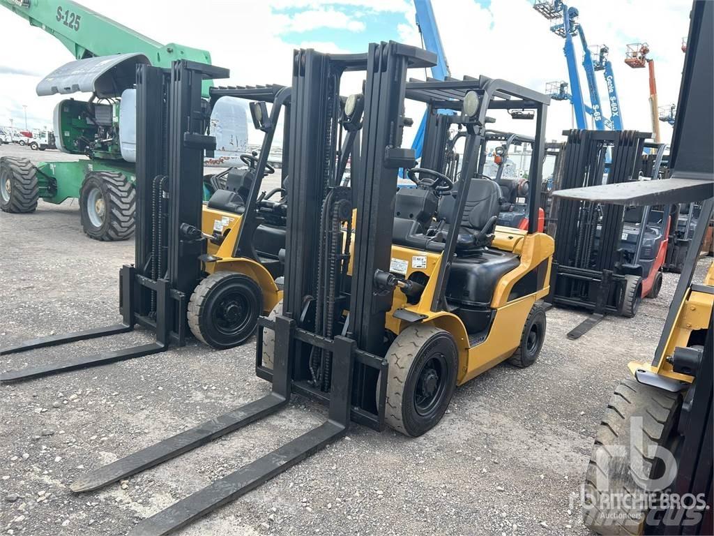 CAT DP25N Stivuitor diesel