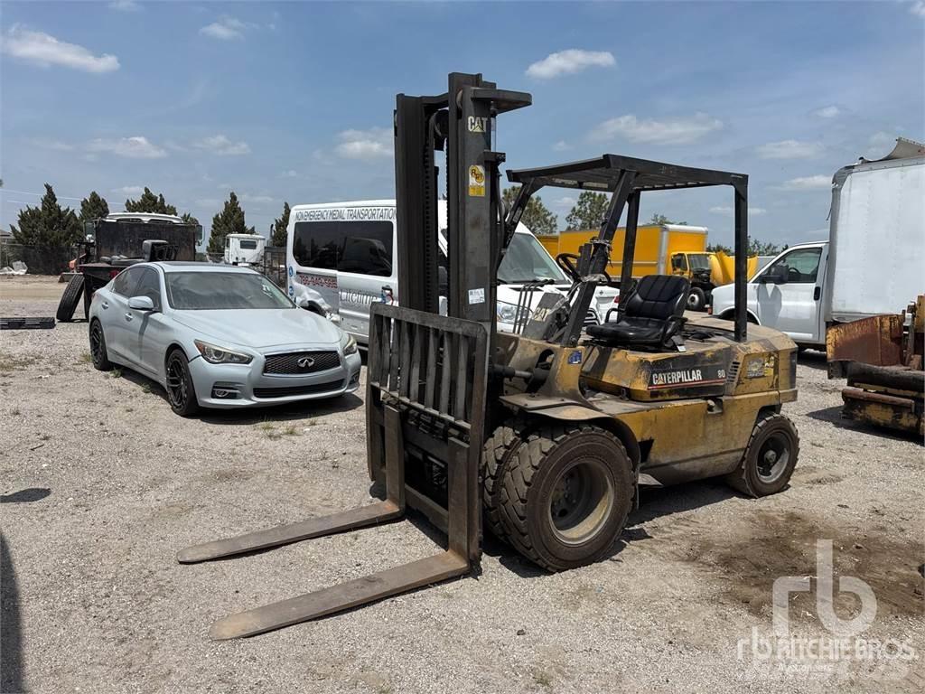 CAT DP40 Stivuitor diesel