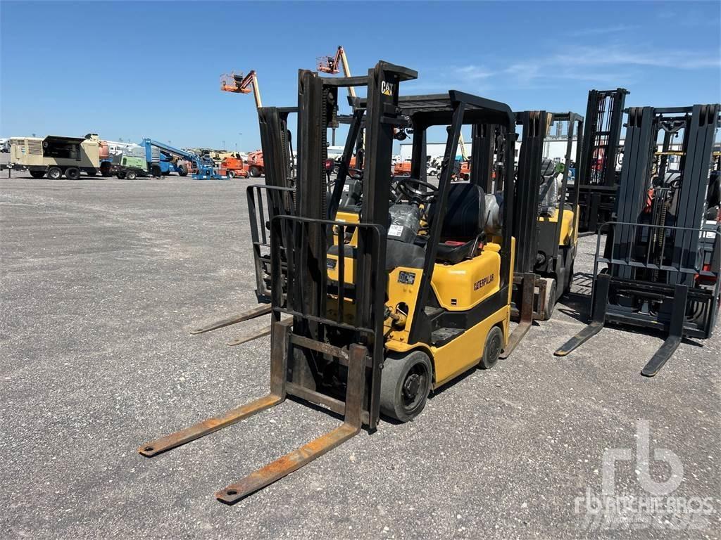 CAT GC25K Stivuitor diesel