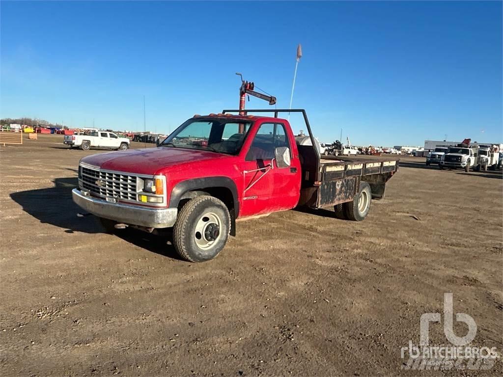 Chevrolet 3500 Camioane platforma/prelata