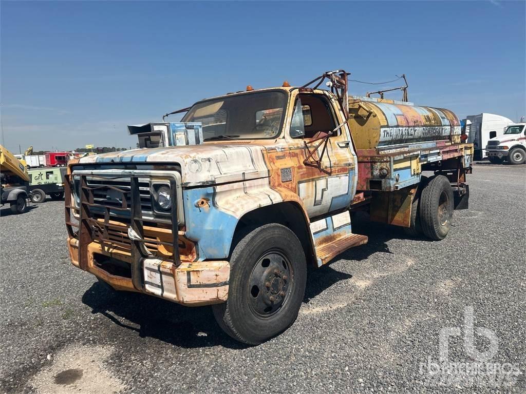 Chevrolet C60 Cisterne