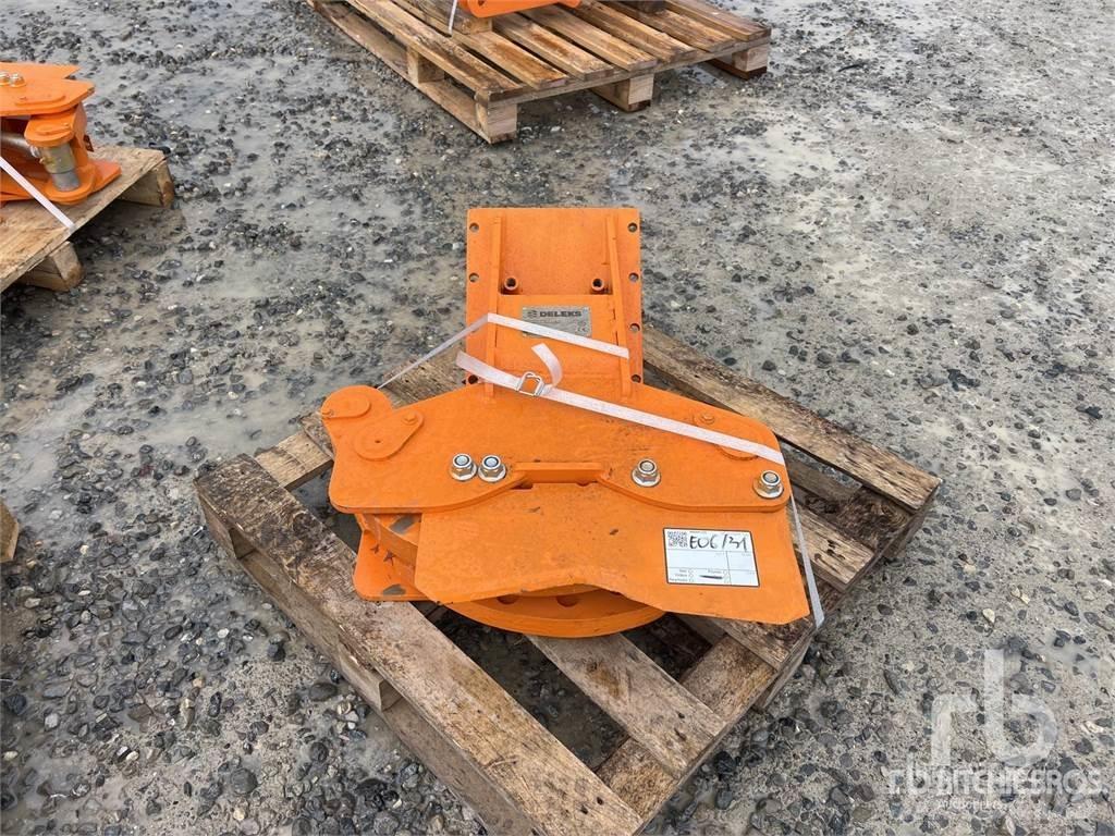 Deleks CF11 Autobasculante cu senile