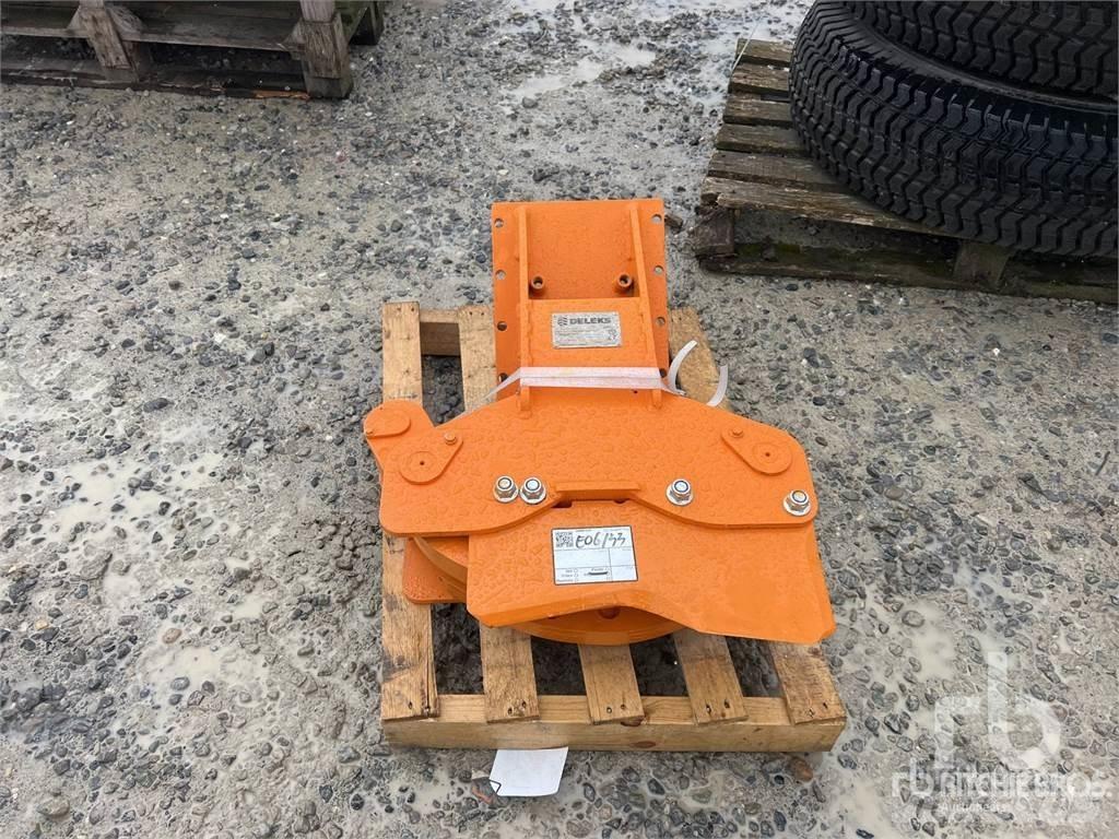 Deleks CF11 Autobasculante cu senile