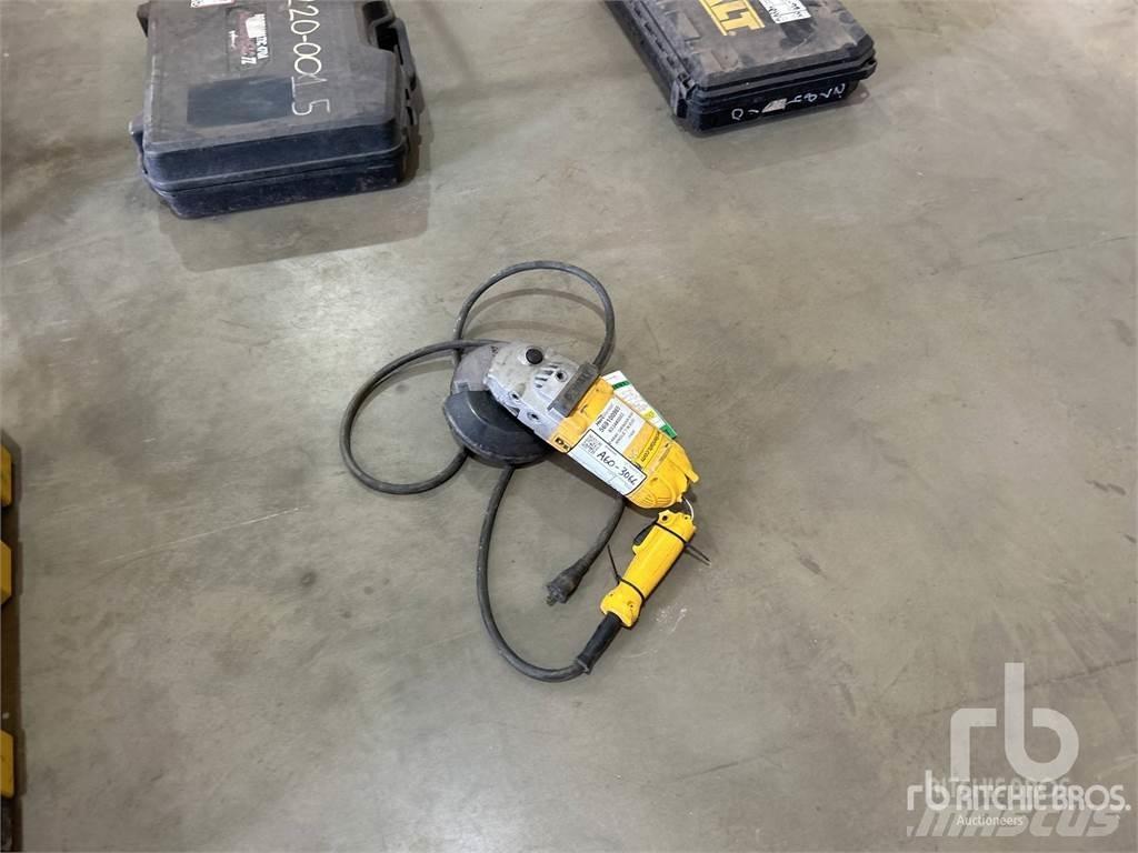 DeWalt D28474 Utilaje construcții - Altele