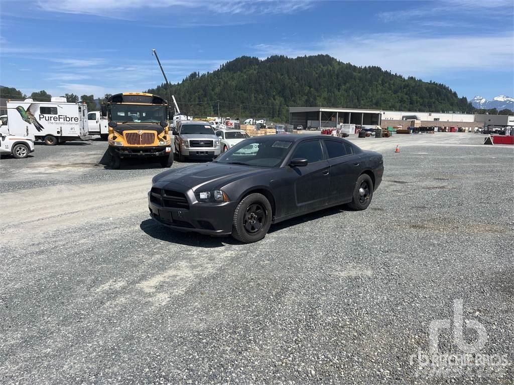 Dodge CHARGER Masini