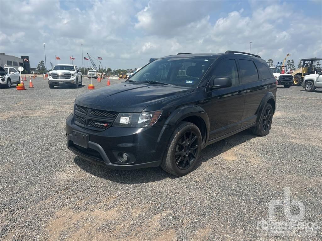 Dodge JOURNEY Pick up/Platou