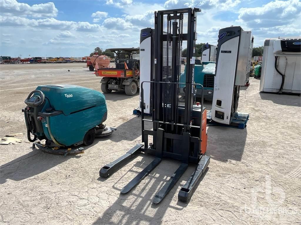 Doosan BWS17S-7 Stivuitor electric
