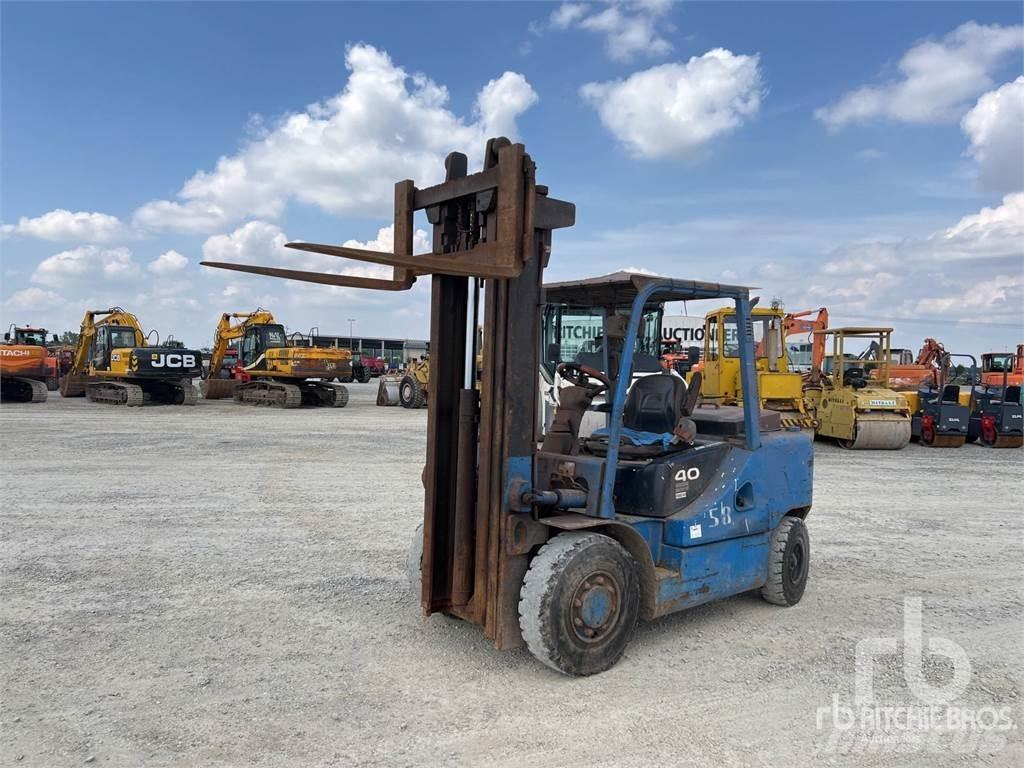Doosan D40SC-7 Stivuitor diesel