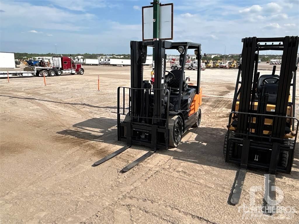 Doosan G25N-7 Stivuitor diesel