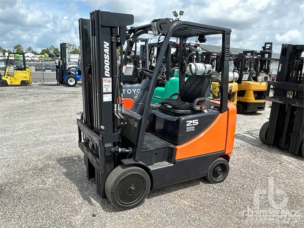 Doosan GC25E-3 Stivuitor diesel