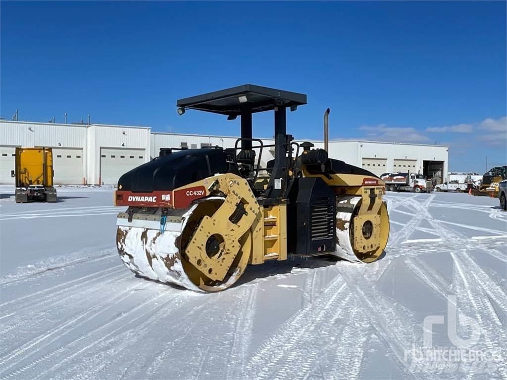 Dynapac CC432V Cilindri compactori dubli