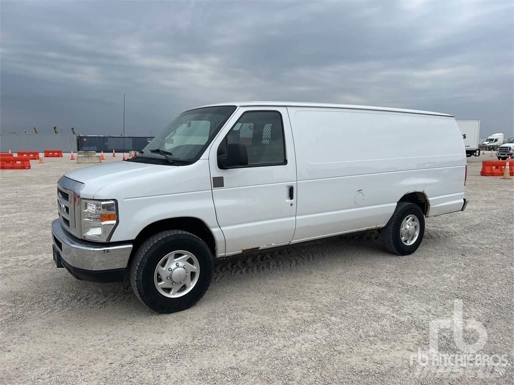 Ford E250 Camion cu control de temperatura