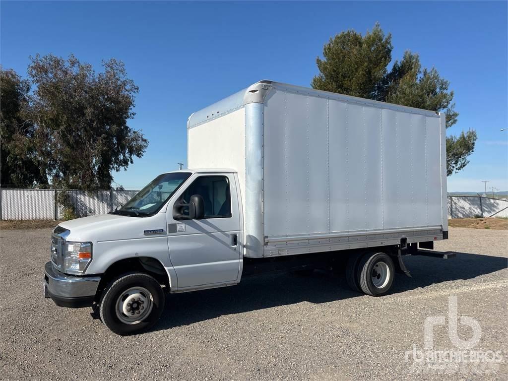 Ford E450 Utilitara