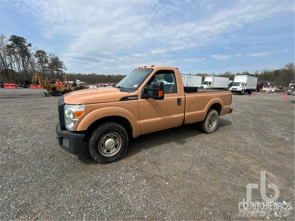 Ford F-250 Pick up/Platou