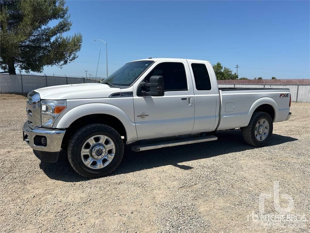 Ford F-250 Pick up/Platou