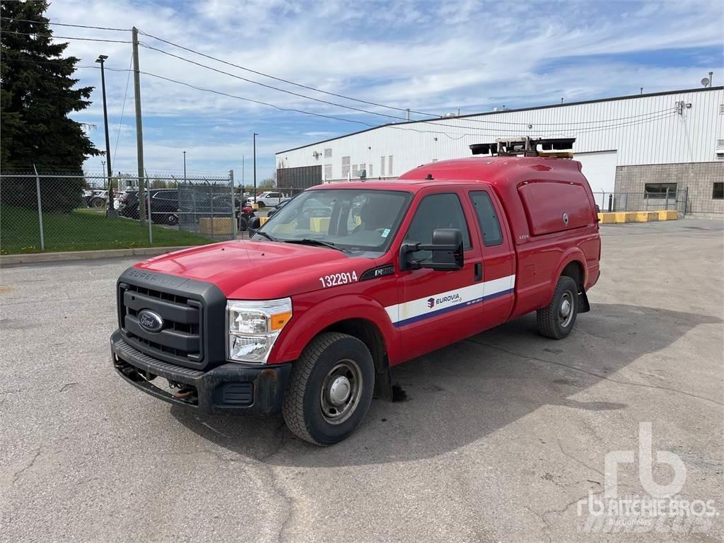 Ford F-250 Pick up/Platou