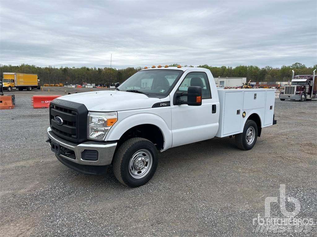 Ford F-250 Municipal/vehicul cu uz general