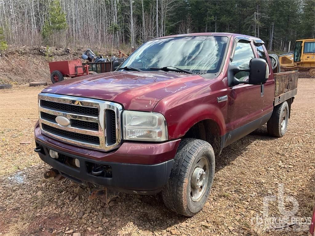 Ford F-250 Camioane platforma/prelata