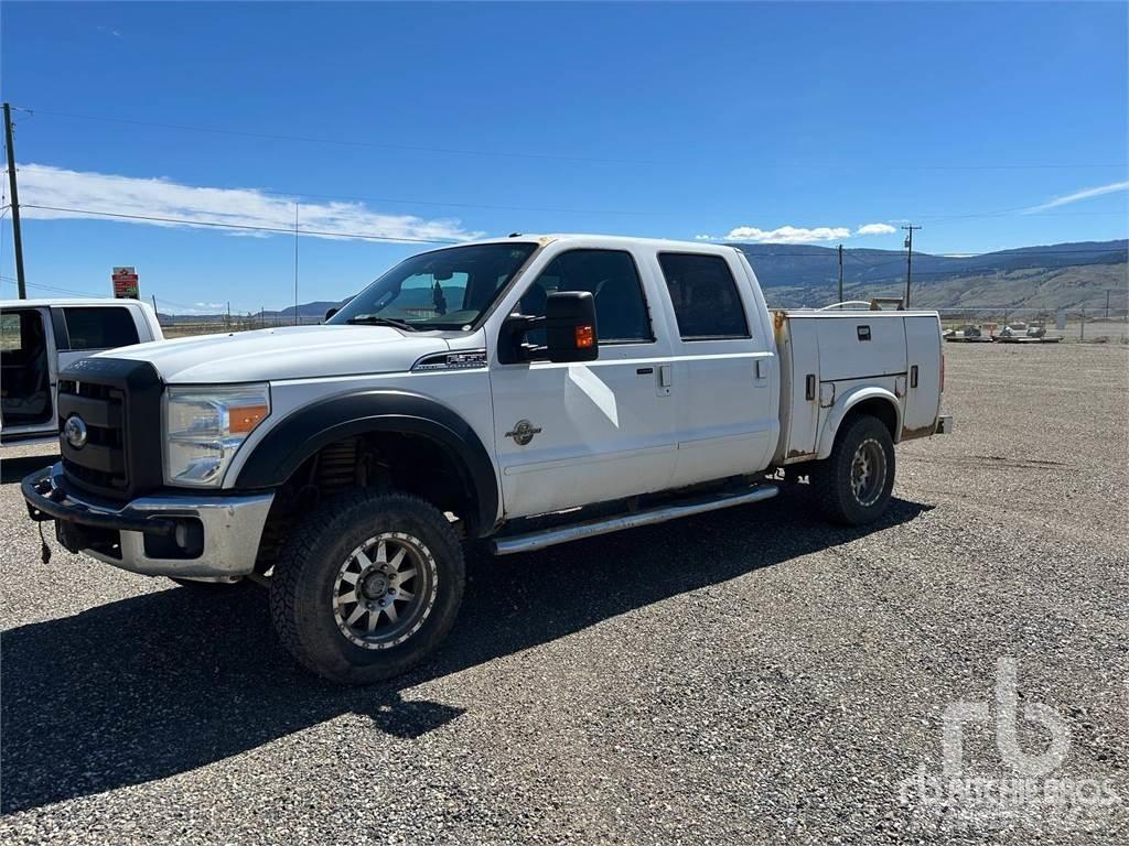 Ford F-350 Municipal/vehicul cu uz general