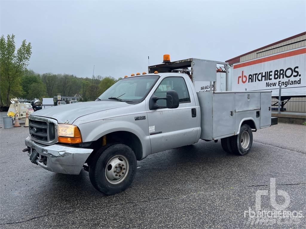 Ford F-350 Municipal/vehicul cu uz general
