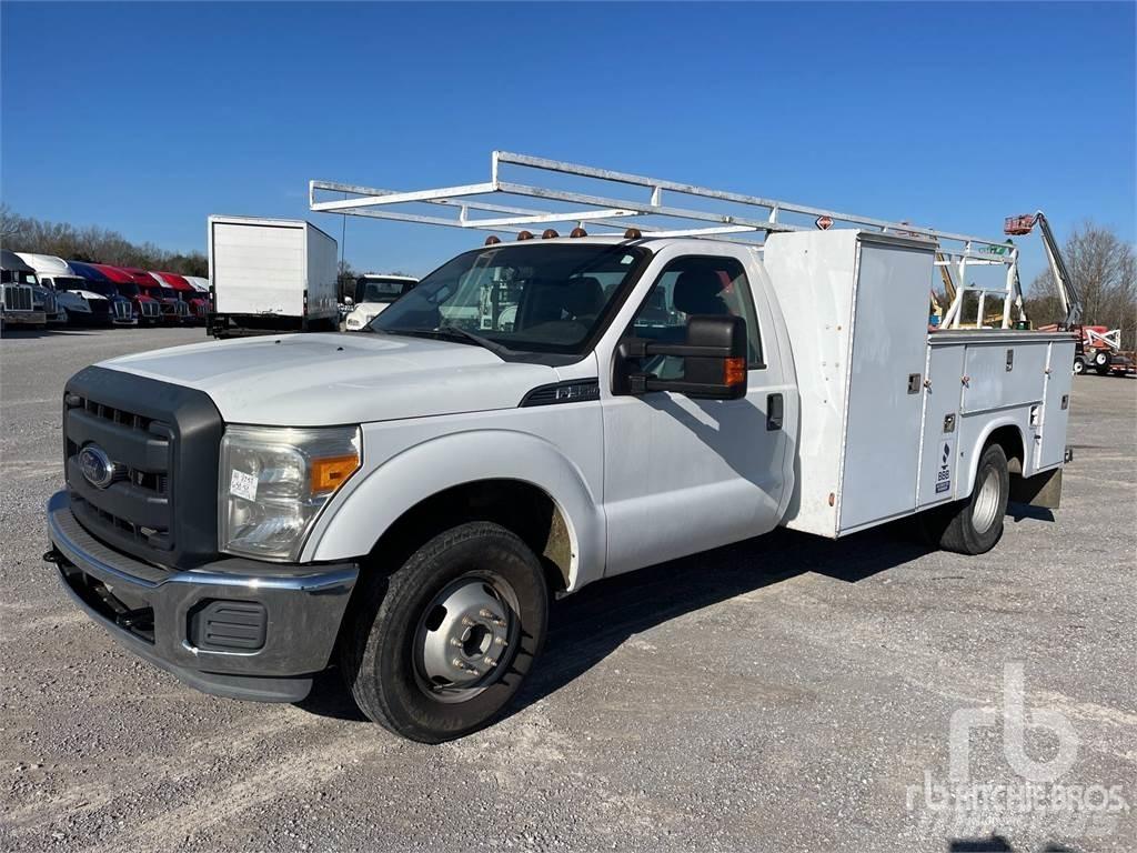 Ford F-350 Municipal/vehicul cu uz general