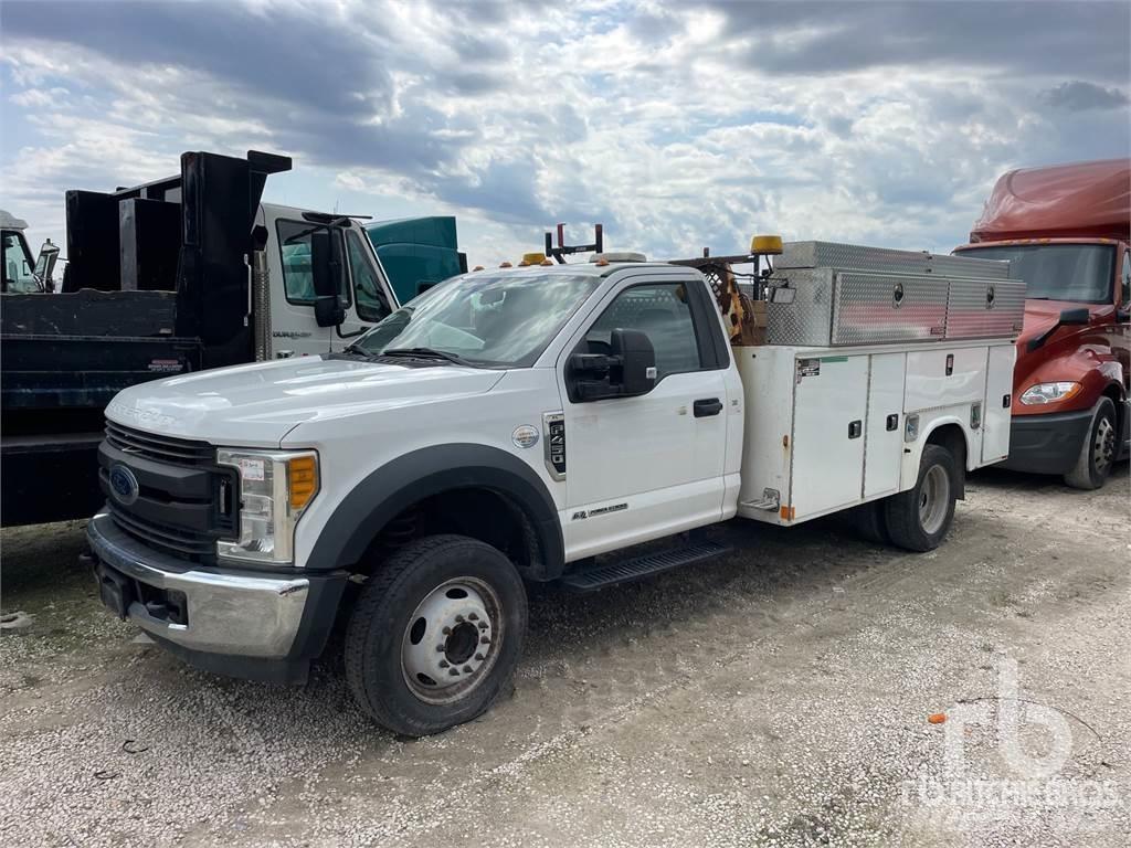 Ford F-450 Municipal/vehicul cu uz general