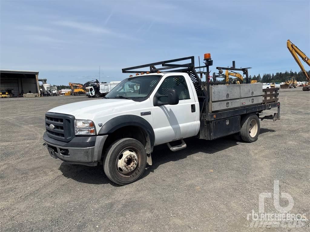 Ford F-450 Camioane platforma/prelata