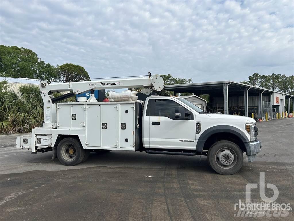 Ford F-550 Municipal/vehicul cu uz general