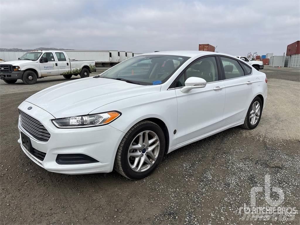 Ford FUSION SE Masini