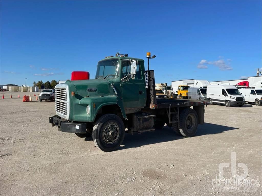 Ford LS800F Camioane platforma/prelata