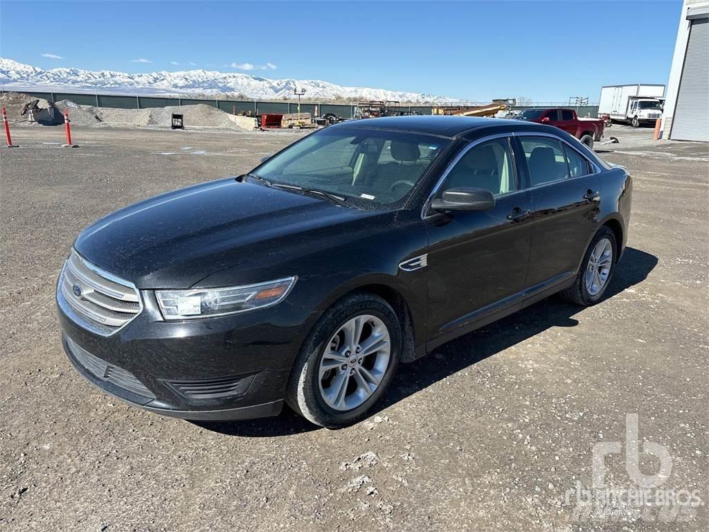 Ford TAURUS Masini