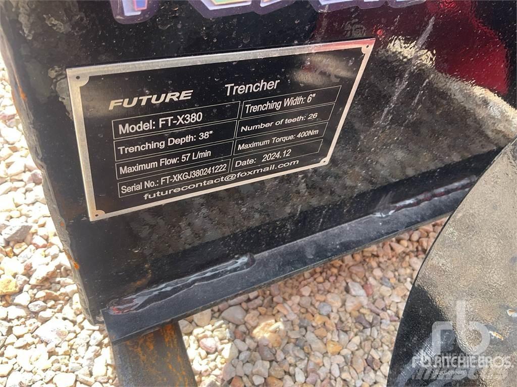  FT-X380 Excavatoare de santuri