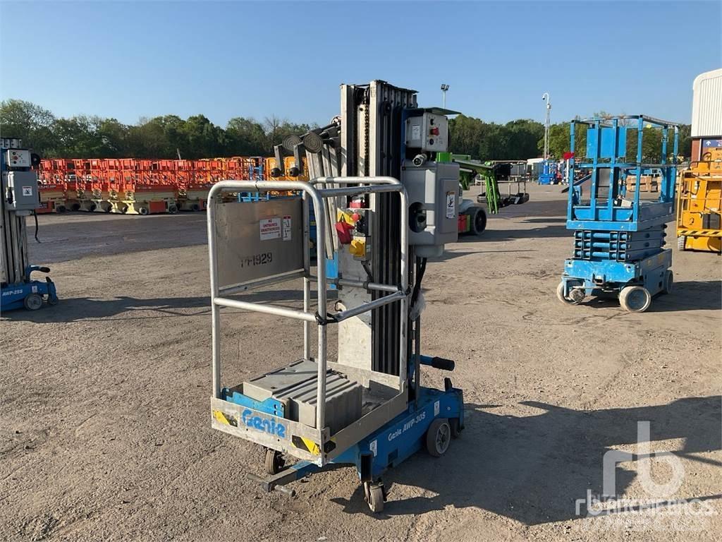 Genie AWP30S Nacele cu brat articulat