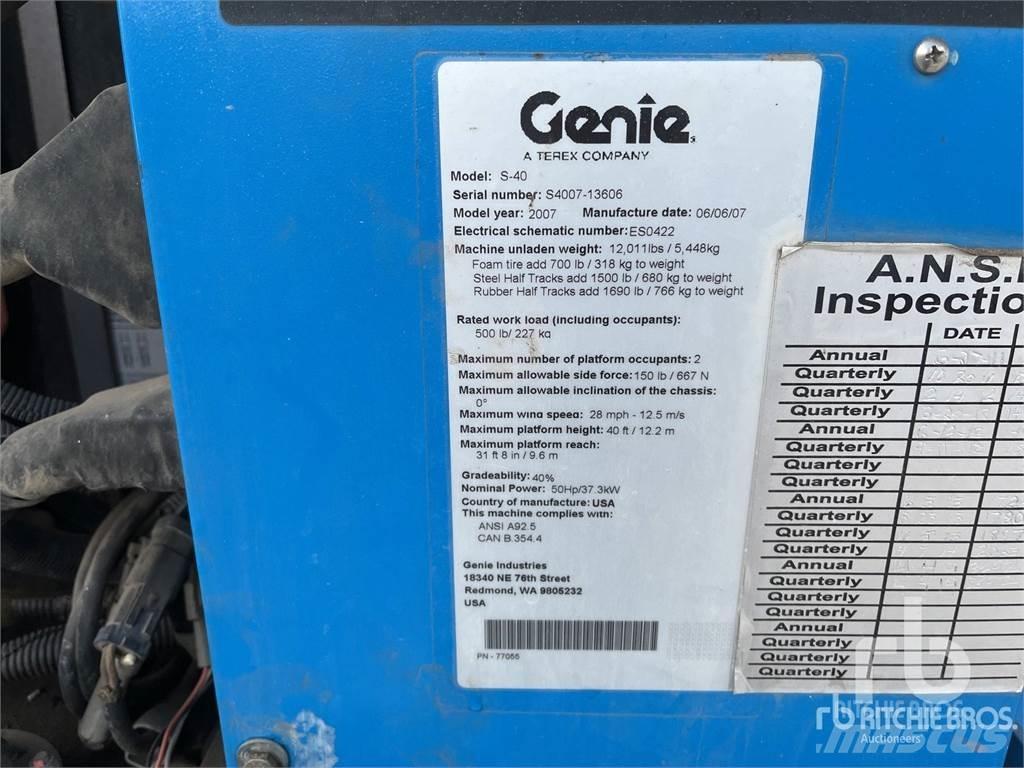 Genie S40 Nacele cu brat articulat
