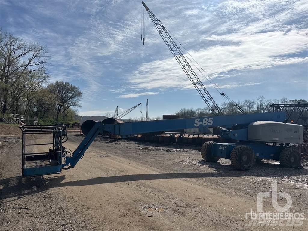 Genie S85 Nacele cu brat articulat