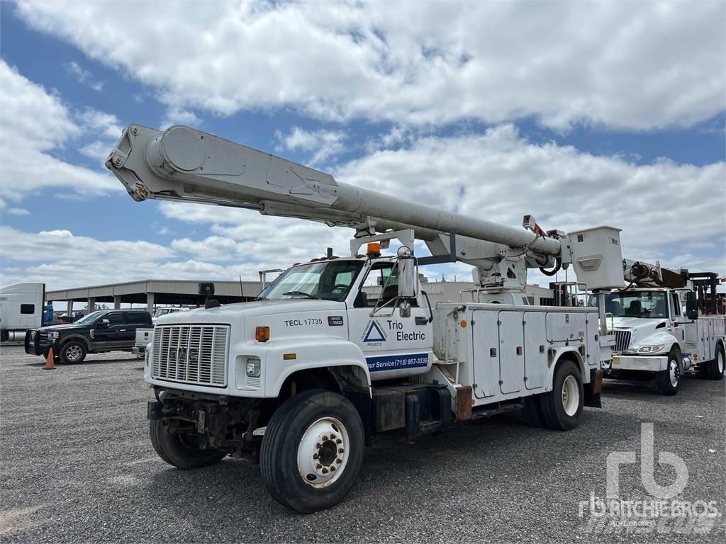 GMC C7500 Platforme aeriene montate pe remorca