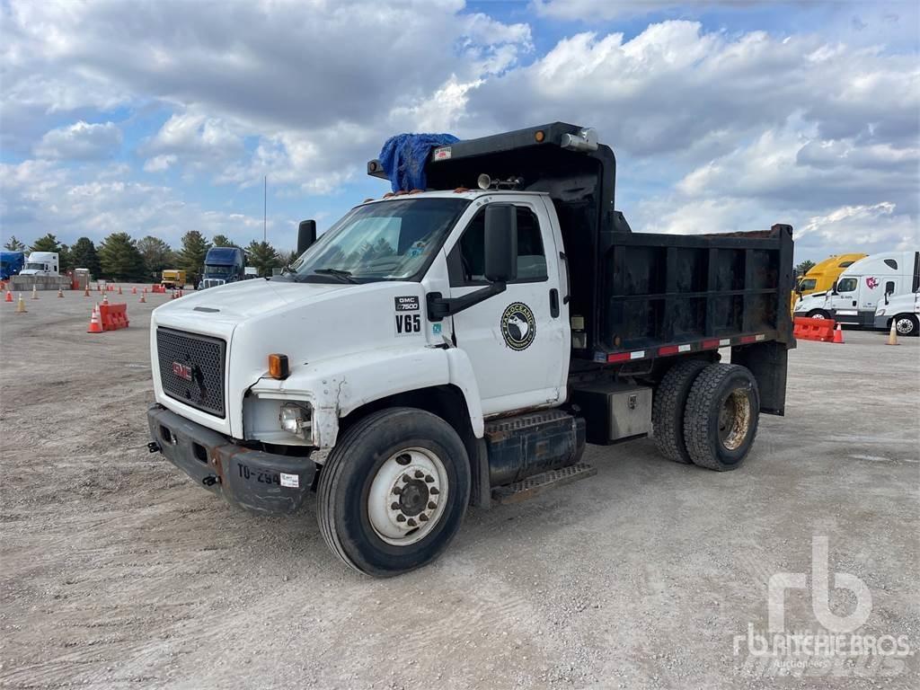 GMC C7500 Autobasculanta