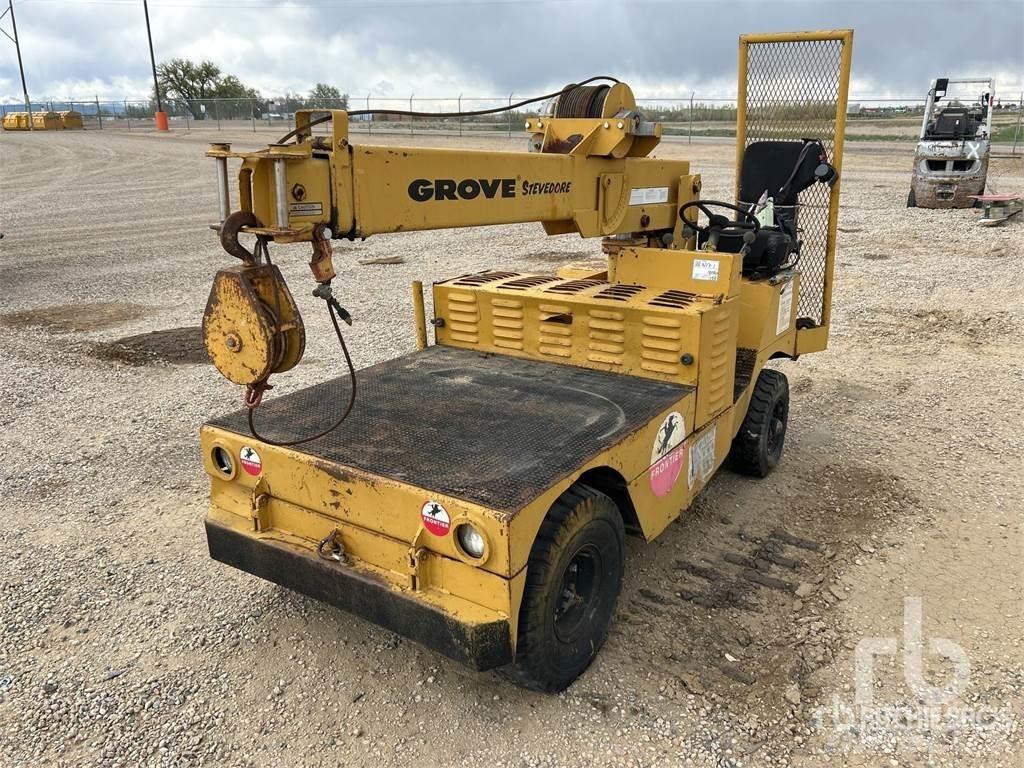 Grove S4000 Macara teren accidentat